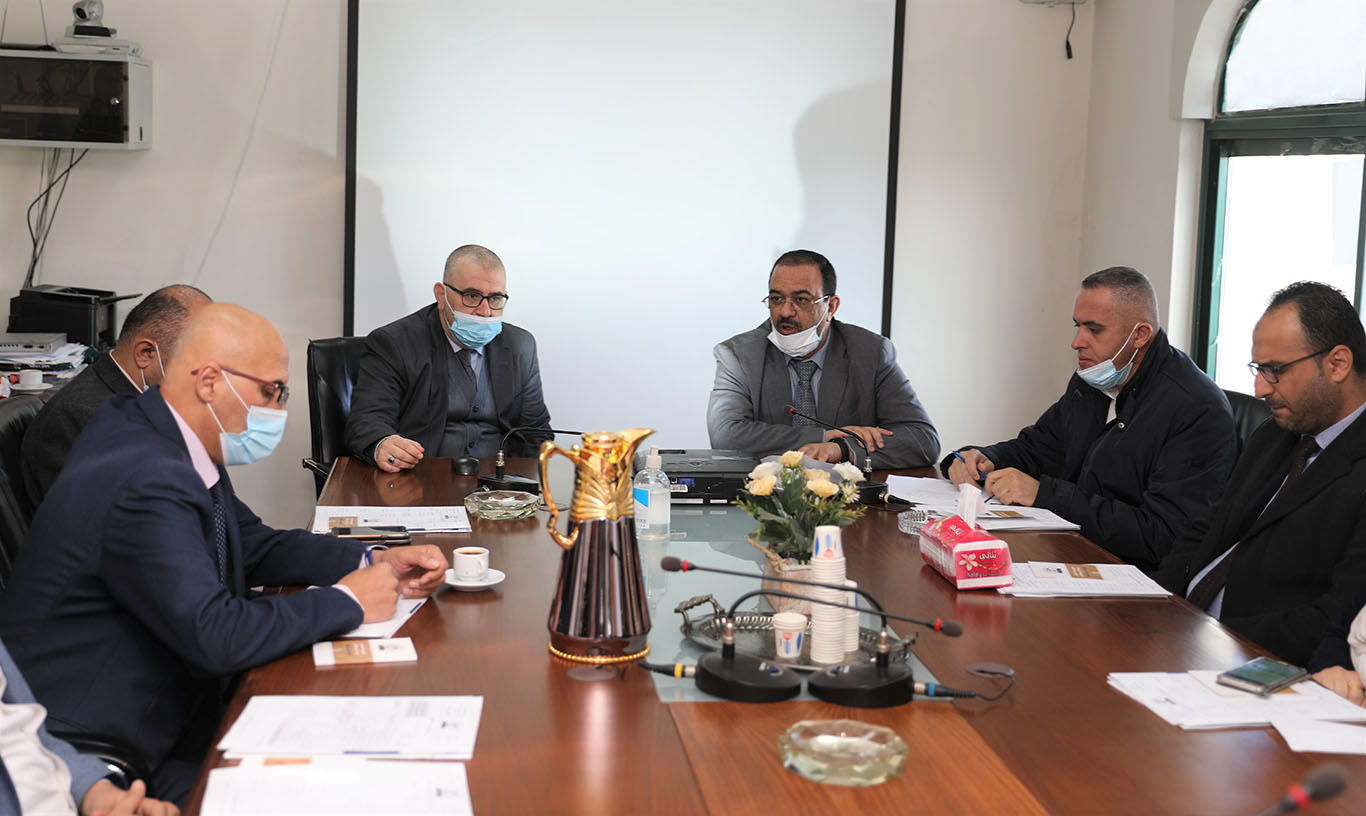 خلال ورشة عمل تدريبية بقانون مكافحة الفساد والأنظمة المساندة في سلطة الأراضي المُستشار براك يؤكد على أهمية حوكمة الإجراءات وتعزيز منظومة النزاهة والشفافية والوقاية من مخاطر الفساد ومكافحته في عمل مؤسسات الدولة