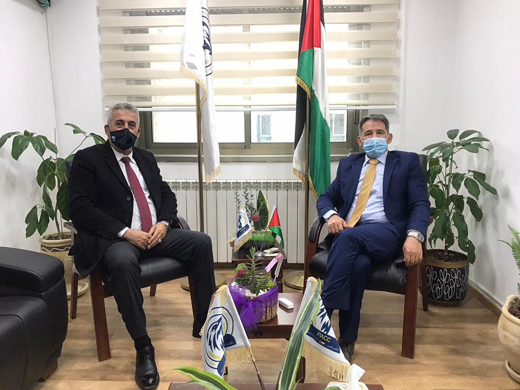 Mr. Radwan discusses with Minister of Local Government joint cooperation