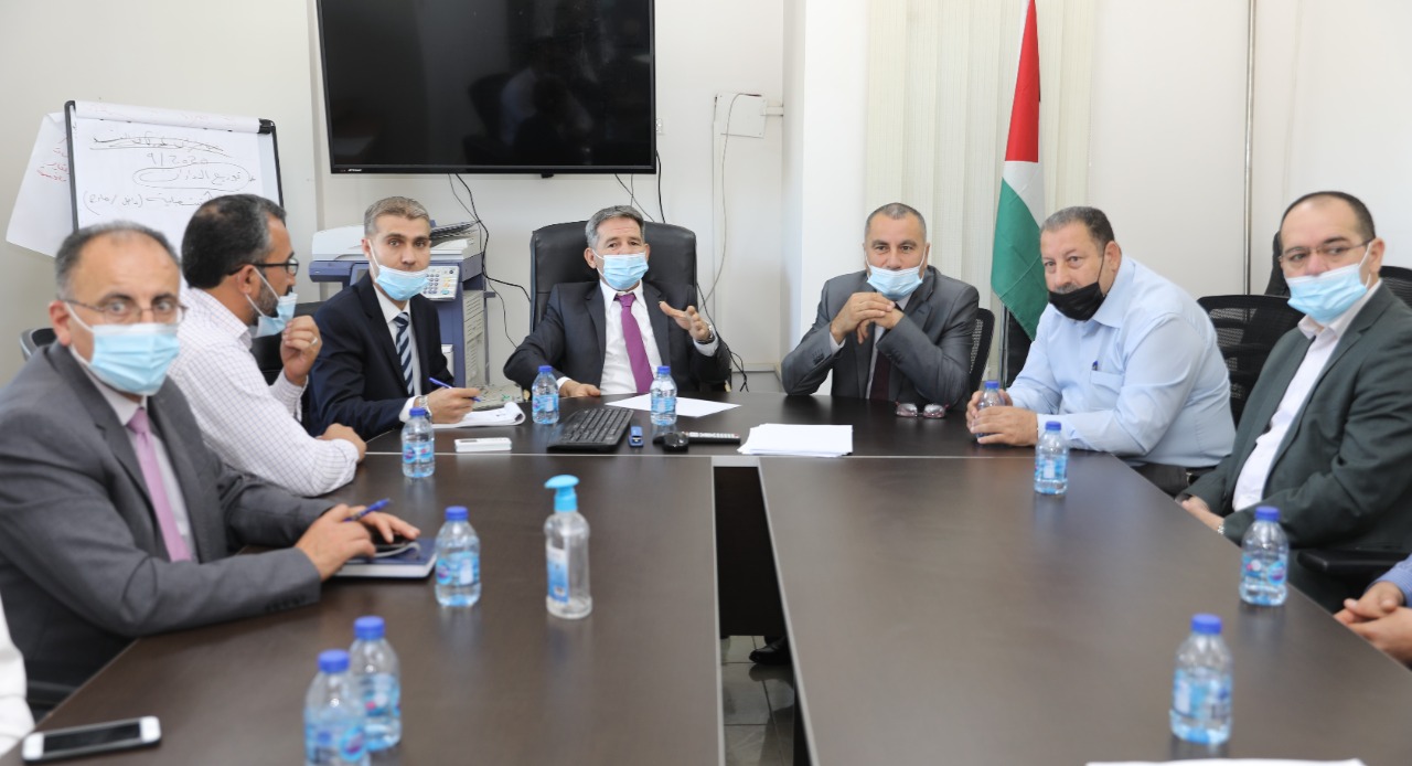 مكافحة الفساد ووزارة الأوقاف تناقشان تنفيذ عدد من الدورات التدريبية