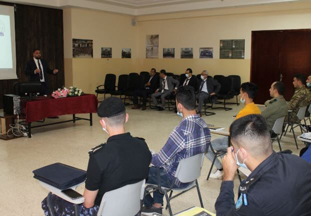 هيئة مكافحة الفساد تشارك في تقديم محاضرة حول منظومة النزاهة والشفافية في فلسطين