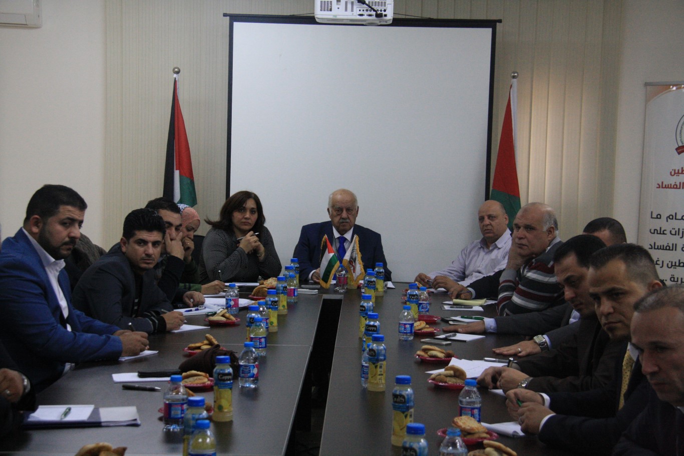 لجنة من الجامعات والكليات الفلسطينية تقرر اقتراح مساقات موحد للشفافية والنزاهة ومكافحة الفساد