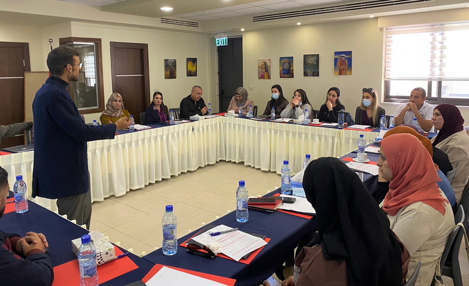 مكافحة الفساد تختتم برنامج تدريب الهيئات المحلية في محافظتي بيت لحم والخليل 