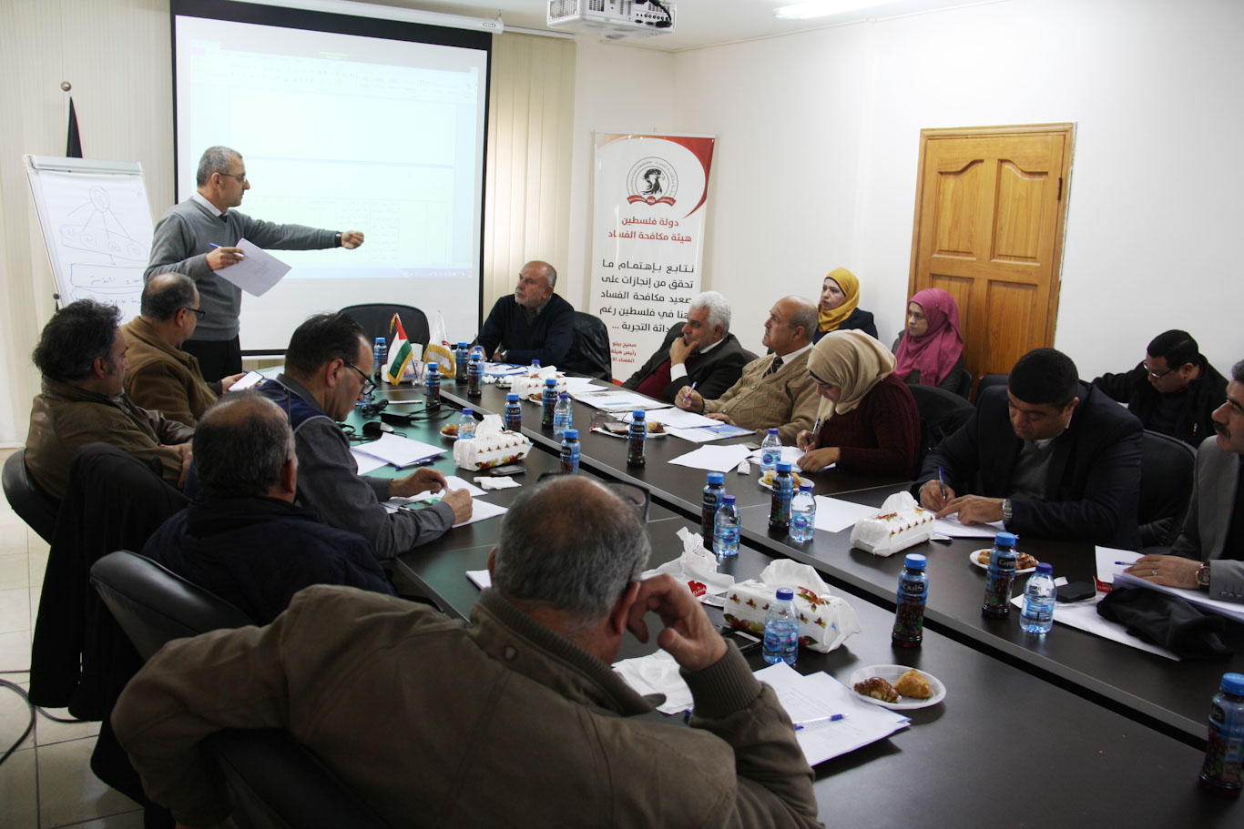 مكافحة الفساد تواصل إجتماعاتها لإعداد الإستراتيجية الوطنية الثالثة لمكافحة الفساد