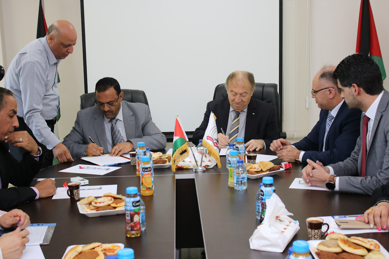Palestinian Standards Institution and Palestinian Anti-Corruption Commission signed MOU to enhance joint work