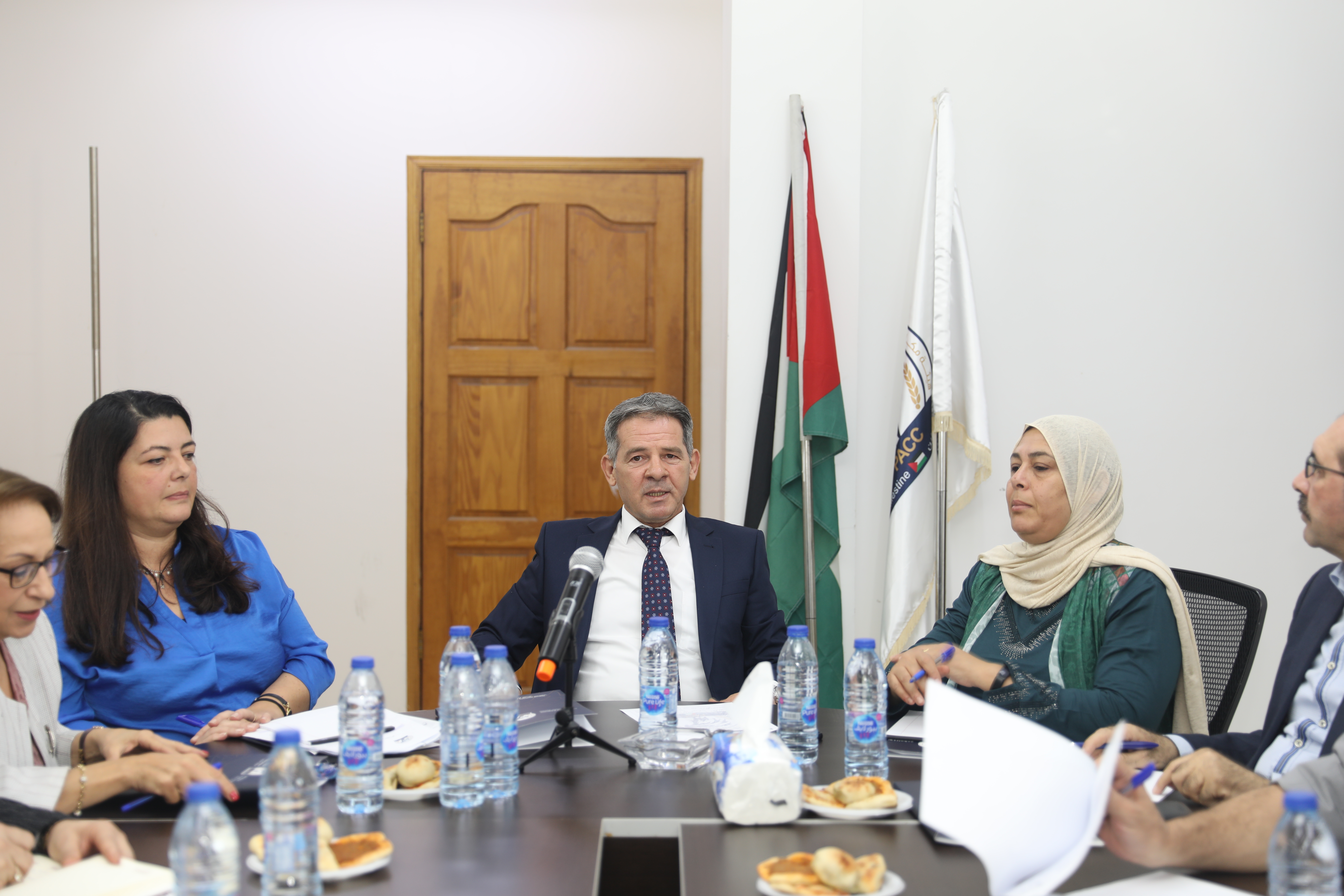 خلال ورشة عمل تشاورية حول قانون مكافحة الفساد والأنظمة المساندة رضوان: مكافحة الفساد مهمة وطنية تستدعي انخراط الجميع في معركة الحد من مخاطره على المجتمع