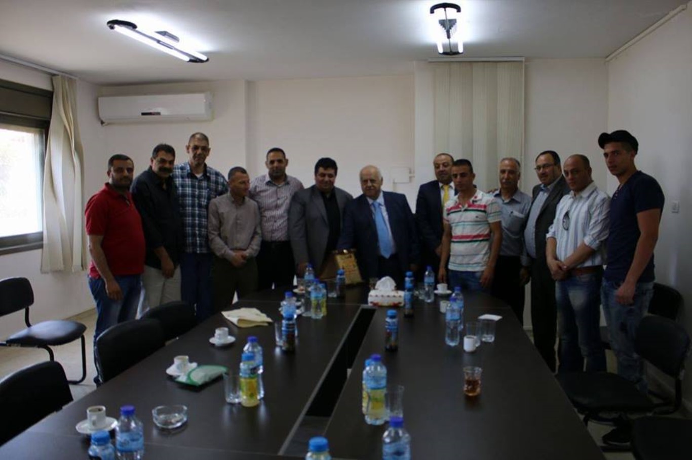 اللجنة التنسيقية لكادر من الانتفاضة الشعبية الاولى تكرم رئيس هيئة مكافحة الفساد